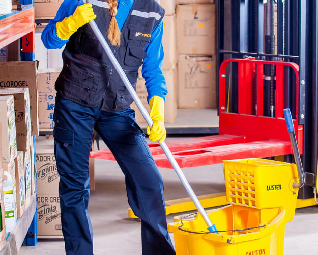 Уборка складов в Минске